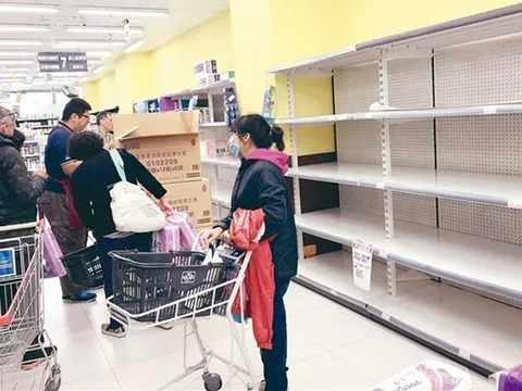 Khủng hoảng giấy vệ sinh ở Đài Loan, chính quyền can thiệp