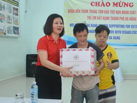 Lãnh đạo Hội CTĐ Việt Nam thăm  và làm việc với Hội CTĐ TP.Đà Nẵng
