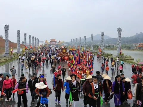 Mùa Xuân nhớ về Quốc mẫu Tây Thiên