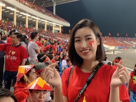 Dàn sao Việt sung sướng ăn mừng chiến thắng lịch sử của U23 Việt Nam trước U23 Thái Lan