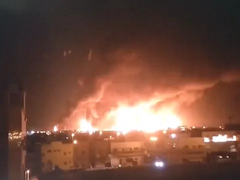 Bất ổn gia tăng sau vụ tấn công nhà máy lọc dầu ở Saudi Arabia