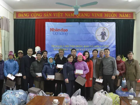 Trao 100 suất quà cho đồng bào vùng lũ tại xã Sơn Lương - Văn Chấn - Yên Bái