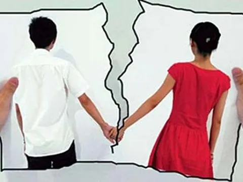 Xin ly hôn vì chồng thường xuyên qua đêm ở ngoài