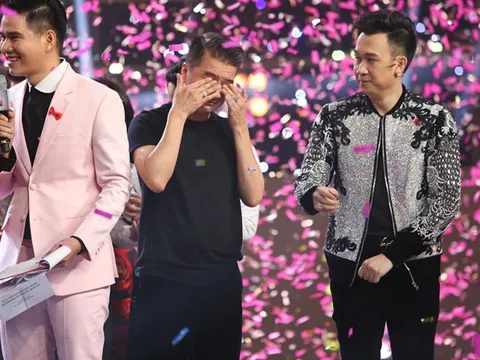 Mr. Đàm bật khóc khi soái ca thợ hồ thắng 500 triệu đồng