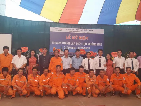 Điện lực Mường Nhé (Điện Biên):  Vượt núi đồi đưa ánh sáng về thôn bản