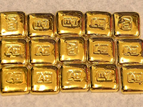 Giá vàng ngày 12/8 tiếp tục ở mức cao