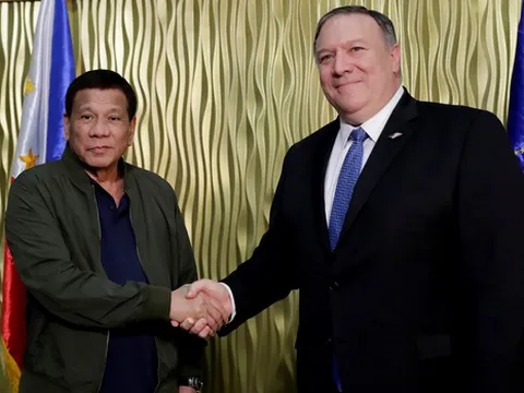 Mỹ cam kết bảo vệ Philippines trước các cuộc tấn công ở Biển Đông