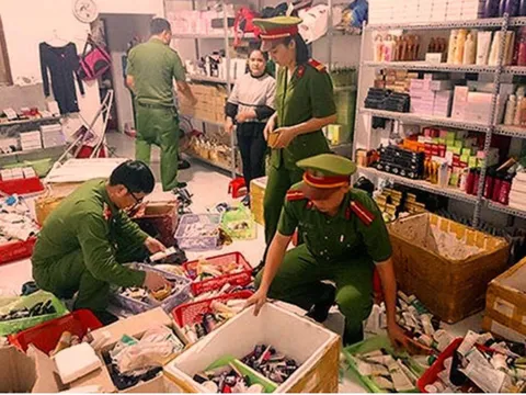 Hàng chục nghìn sản phẩm giả nhãn mỹ phẩm nổi tiếng tại Nghệ An bị phát hiện