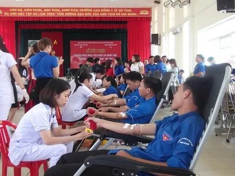 Ngày hội hiến máu cứu người ở Hà Tĩnh
