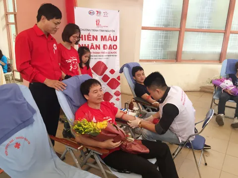 Ngày hội hiến máu nhân đạo Festival trái tim nhân ái