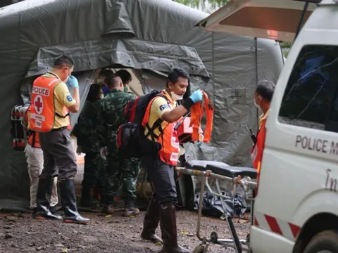 Ngày thứ 3 giải cứu đội bóng, tình hình tùy thuộc vào 'thần mưa'