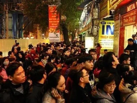 Ngày vía Thần tài chỉ 'vỗ béo' dân buôn vàng