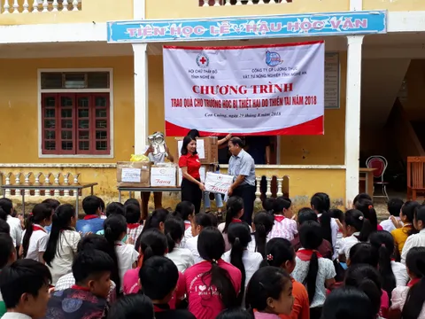 Nghệ An: Hỗ trợ trường học bị thiệt hại do thiên tai