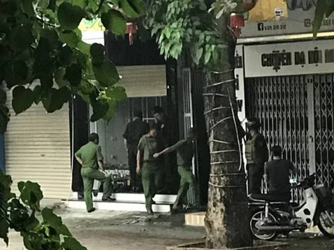 Chân dung đối tượng nghi ôm lựu đạn cố thủ trong nhà ở Nghệ An