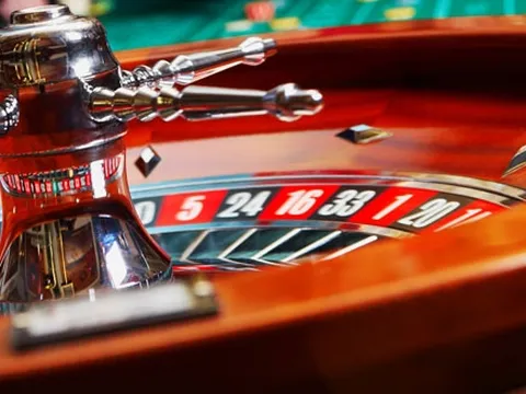 Người Việt thu nhập dưới 10 triệu đồng không được chơi casino