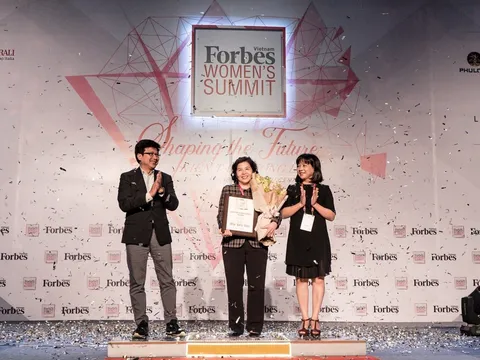 Người phụ nữ duy nhất được Forbes Việt Nam vinh danh với giải thưởng 'Thành tựu trọn đời'