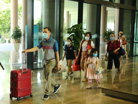 FLC Hotels & Resorts công bố loạt chính sách hỗ trợ du khách du lịch an toàn