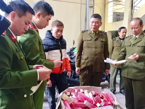 Hải Phòng: Bắt giữ hơn 1 tấn mỹ phẩm trôi nổi mang thương hiệu nổi tiếng