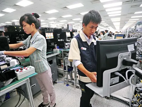Nhập khẩu tăng bất thường hơn 50%, hàng Hàn Quốc ồ ạt vào Việt Nam