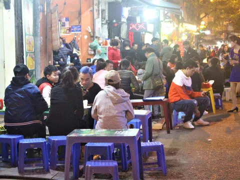 Những nghề kiếm trăm triệu đồng/tháng nhờ vỉa hè trong mùa đông