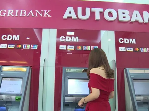 Những vụ mất tiền liên tiếp trong thẻ ATM gần đây