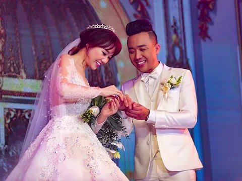 Nước mắt và nụ cười trong đám cưới Hari - Trấn Thành