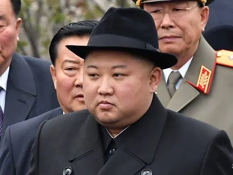 Ông Kim Jong-un tức giận khiển trách cấp dưới lơ là trước bão lớn