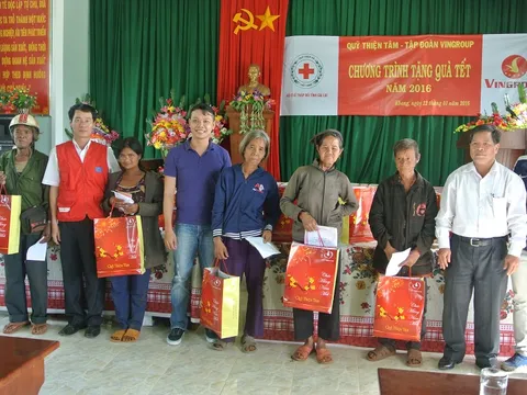 Gia Lai: Chăm lo Tết cho người nghèo và nạn nhân chất độc da cam