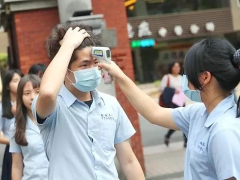 Nhiều tỉnh thành cho học sinh trở lại trường từ 22/2