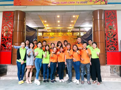 Mang yêu thương đến Viện dưỡng lão nghệ sĩ quận 8