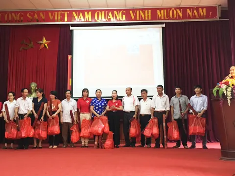Bắc Giang tặng dụng cụ sơ cấp cứu cho 111 Trạm,  Điểm sơ cấp cứu