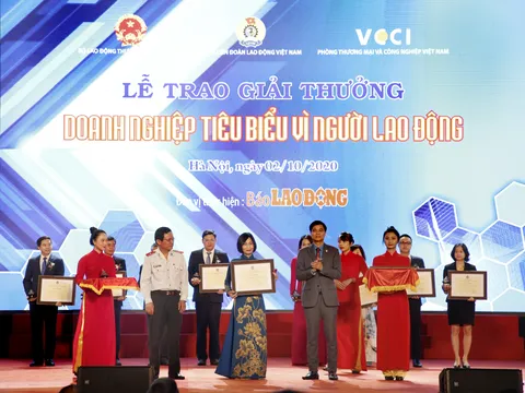 SeABank nhận bằng khen 'Doanh nghiệp tiêu biểu vì người lao động'