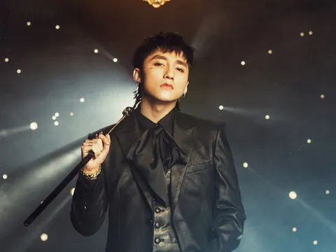 Sơn Tùng M-TP ký hợp đồng hoạt động với công ty âm nhạc Hàn Quốc