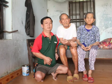 Hãy cứu giúp cả gia đình nghèo, bệnh tật