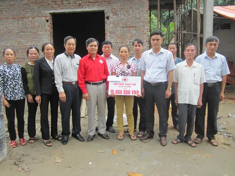 Phú Thọ: Chữ thập đỏ Tam Nông chung tay cùng người nghèo