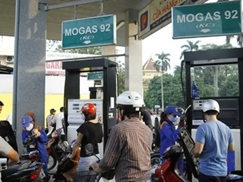 Tăng khung thuế môi trường với xăng dầu từ tháng 7/2018?