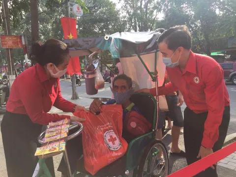 Tháng Nhân đạo 2020: Bình Dương thực hiện 15 công trình nhân đạo