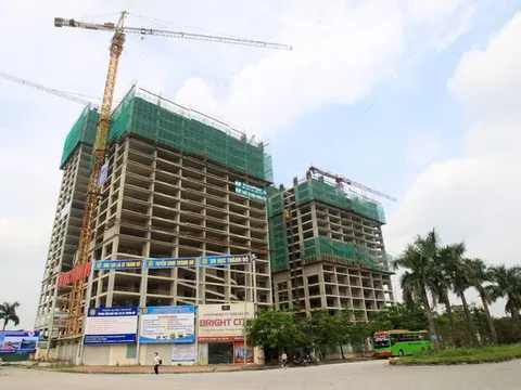 Thị trường bất động sản: Bám phao nhà ở xã hội