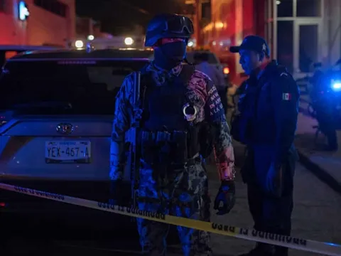 Tấn công bom xăng vào quán bar tại Mexico khiến 23 người thiệt mạng