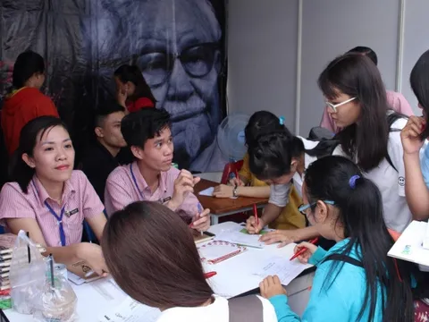 Trả lương 1 triệu/ngày vẫn đỏ mắt tìm người làm dịp Tết