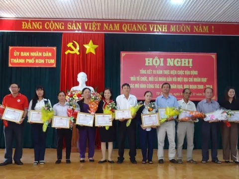 Kon Tum: Trợ giúp hàng trăm địa chỉ nhân đạo