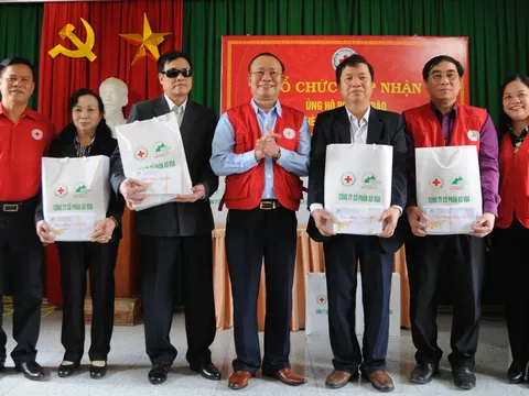 Hội Chữ thập đỏ tỉnh Phú Thọ tiếp nhận 400 suất quà Tết