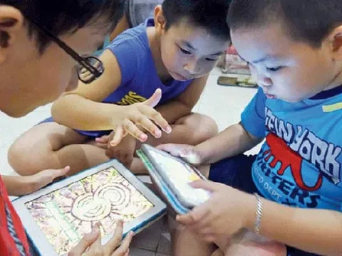 Từ thử thách tự sát Momo: Cách giúp trẻ an toàn với mạng xã hội