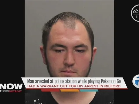 Trót dại đi bắt Pokemon, tên tội phạm bị truy nã tự sa lưới