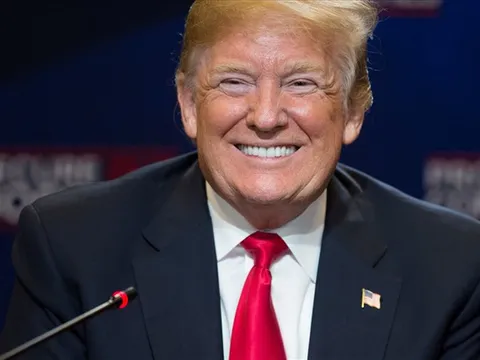 Lộ diện đối thủ tự tin đủ năng lực nhất đánh bại ông Trump năm 2020