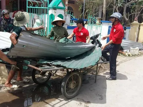 Hơn 1,5 tỷ đồng cứu trợ khẩn cấp người dân bị ảnh hưởng bởi bão số 10