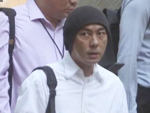 Trương Vệ Kiện bơ phờ xuất hiện sau tin bị bắt vì ma túy