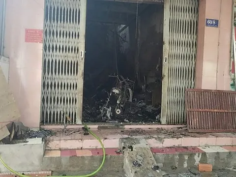 TP. HCM: Cháy nhà hai tầng lúc rạng sáng, một bé 2 tuổi tử vong