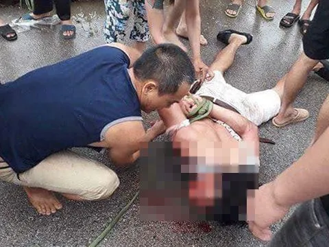 Bắt đối tượng đi ô tô nghi bắt cóc trẻ em