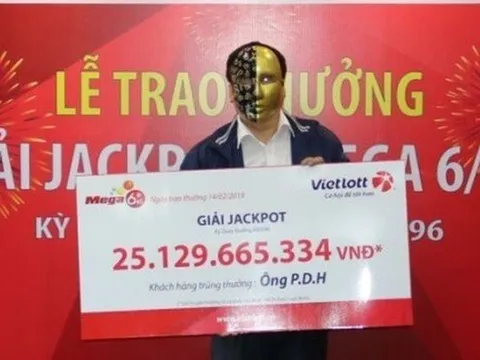 Khách hàng trúng Jackpot 25 tỷ đồng đúng ngày Thần tài